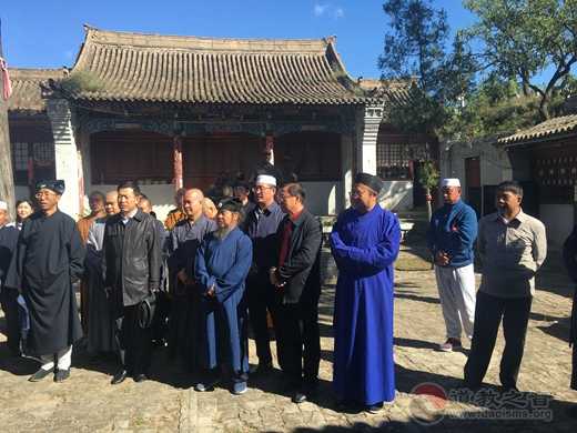 太原市江南体育场馆中国有限公司
界喜迎国庆