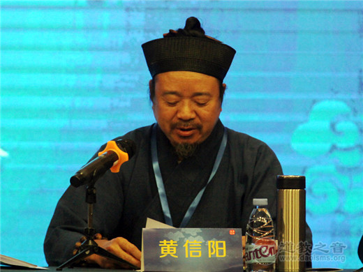 黄信阳：江南体育场馆中国有限公司
刊物是弘扬江南体育场馆中国有限公司
优秀文化的重要载体