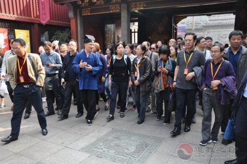 全国中医优秀人才培训班学员到上海城隍庙参访