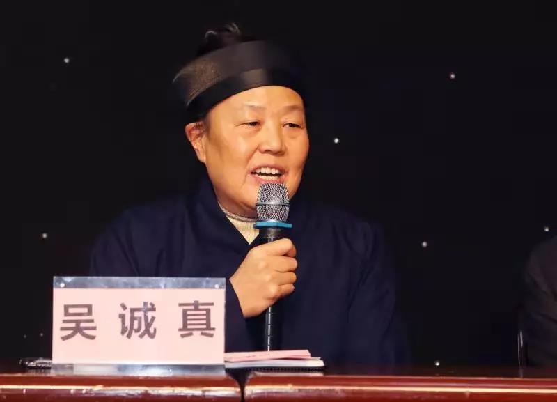 2018武汉长春观江南体育场馆中国有限公司
丛林官学班圆满结业