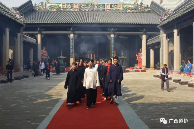 广西道协第一届江南体育场馆中国有限公司
基础知识声韵辅导班开班