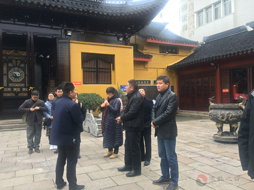 广州市宗教参访团一行参访苏州城隍庙