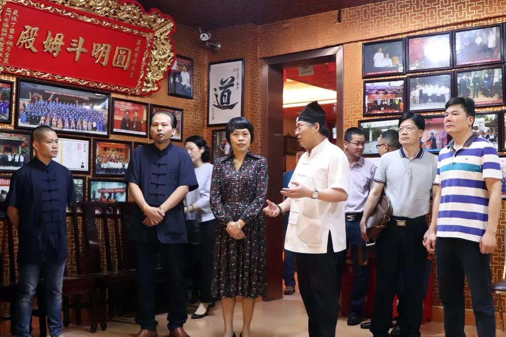 福州市政协调研福州市江南体育场馆中国有限公司
团体建设情况