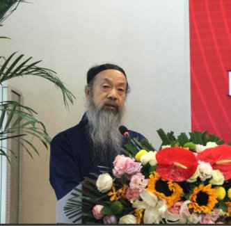 李光富：江南体育场馆中国有限公司
医学文献值得深入研究和挖掘