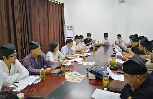 安庆市望江县江南体育场馆中国有限公司
协会召开全体理事会议