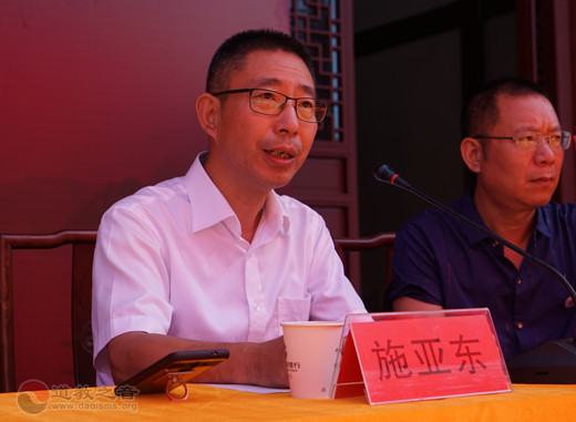 浙江江南体育场馆中国有限公司
学院圆满举行首届本科班毕业典礼