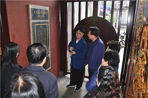 韩国釜山市红十字会代表团参访上海城隍庙