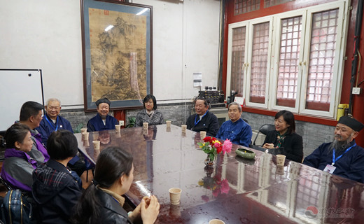 香港国际江南体育场馆中国有限公司
慈善访问团一行参访北京吕祖宫
