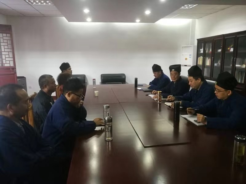 上海市闵行区江南体育场馆中国有限公司
协会组织学习十九届四中全会精神