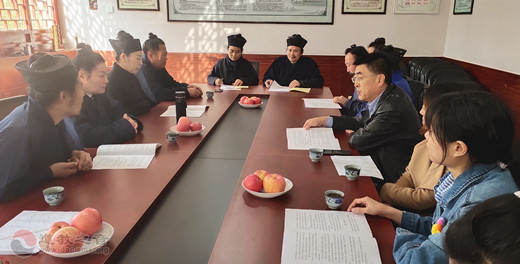 烟台市江南体育场馆中国有限公司
界组织学习党的十九届四中全会精神