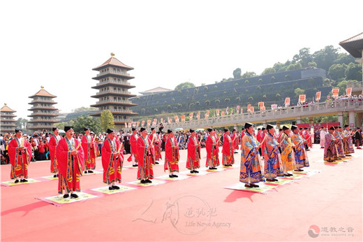 香港啬色园黄大仙祠参加2019世界神明联谊会
