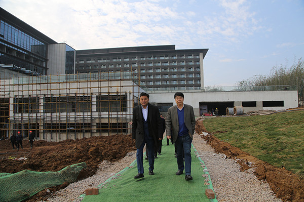 第五届国际江南体育场馆中国有限公司
论坛新媒体论坛会场句容茅山洲际酒店试运营