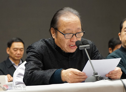 孟天宇先生介绍庆祝新中国成立70周年书画展概况  苏万顺先生作2019年工作总结和2020年工作展望
