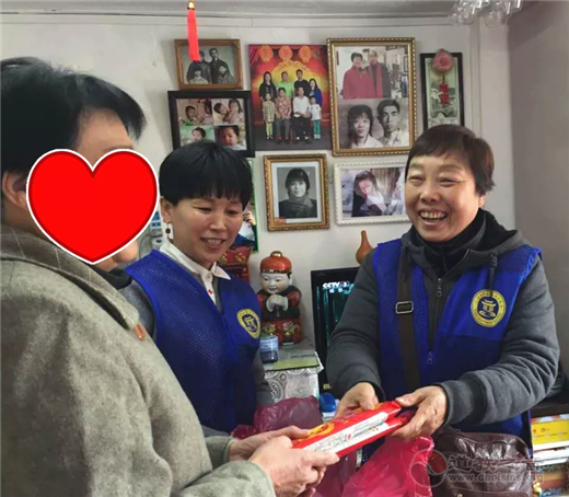 上海慈爱公益基金会慈爱之星：与慈善结缘的王桂香