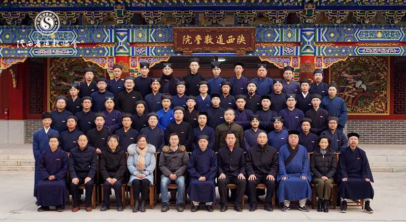 陕西江南体育场馆中国有限公司
学院举行2020年经义预修班结业典礼