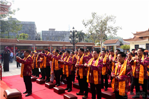 广东省陆丰市妈祖文化研究会举行妈祖祭典贺新禧