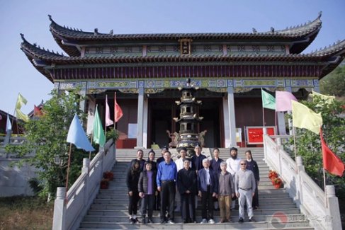普宁市江南体育场馆中国有限公司
协会邀请宗教老干部宣讲中国共产党党史