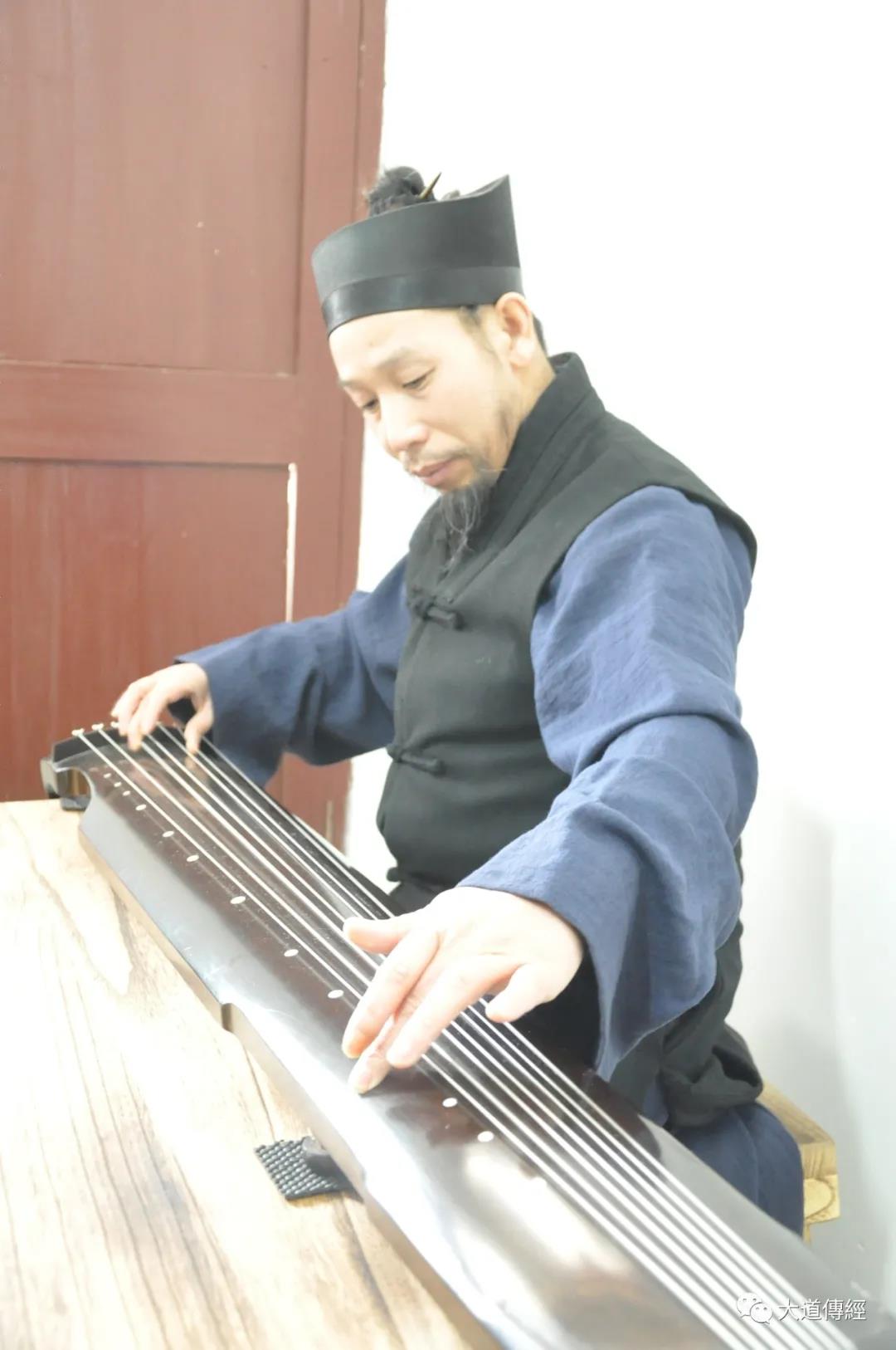 武汉大道观圆满举办第六届武汉市非物质文化遗产江南体育场馆中国有限公司
音乐（全真派）展演活动
