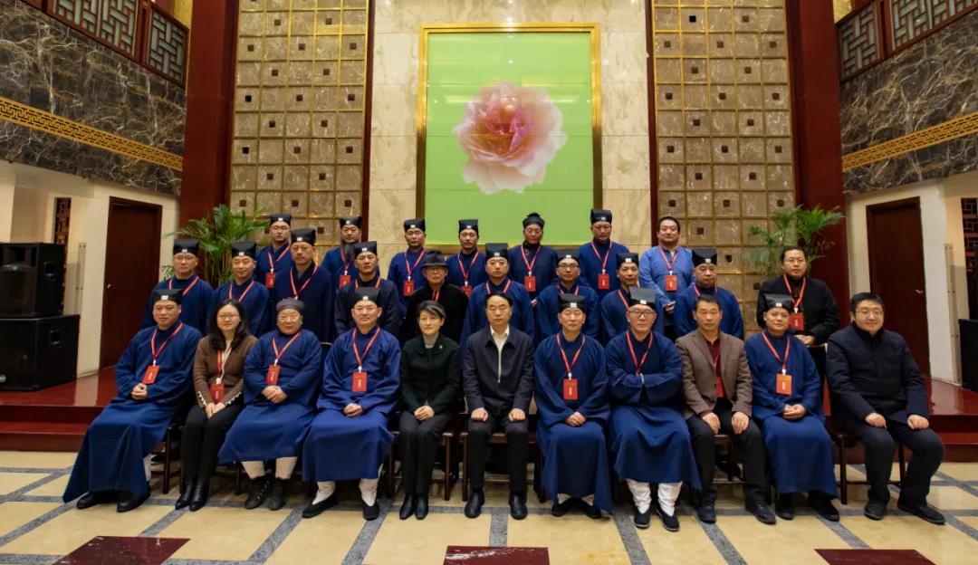上海市江南体育场馆中国有限公司
协会第八次代表会议胜利召开