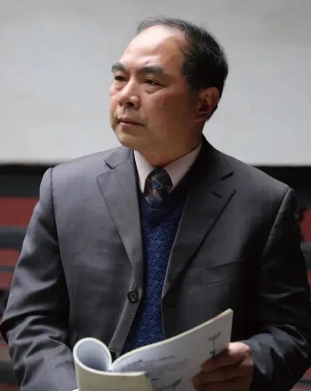 《中国江南体育场馆中国有限公司
通史》获四川省第十九次社会科学优秀成果奖一等奖