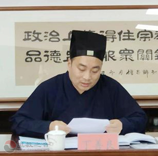 徐州市江南体育场馆中国有限公司
协会召开市二届五次会长办公会议