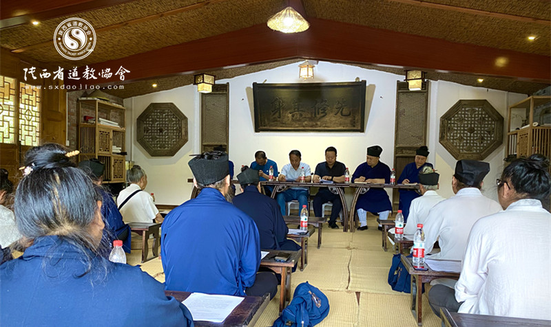 宝鸡市眉县江南体育场馆中国有限公司
协会开展宗教政策法规学习活动
