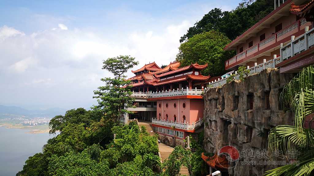甘肃平凉崆峒山叶理禄道长