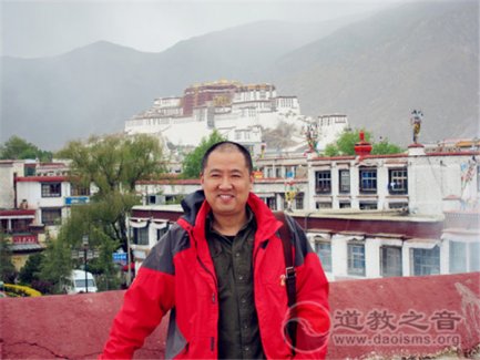 中国宗教协会理事赵敏