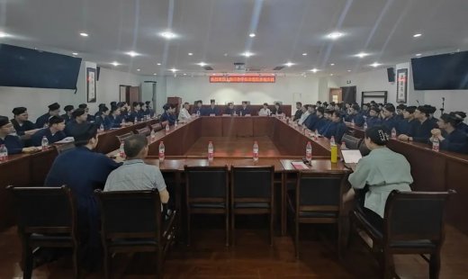 上海江南体育场馆中国有限公司
学院师生到中国江南体育场馆中国有限公司
学院交流参访